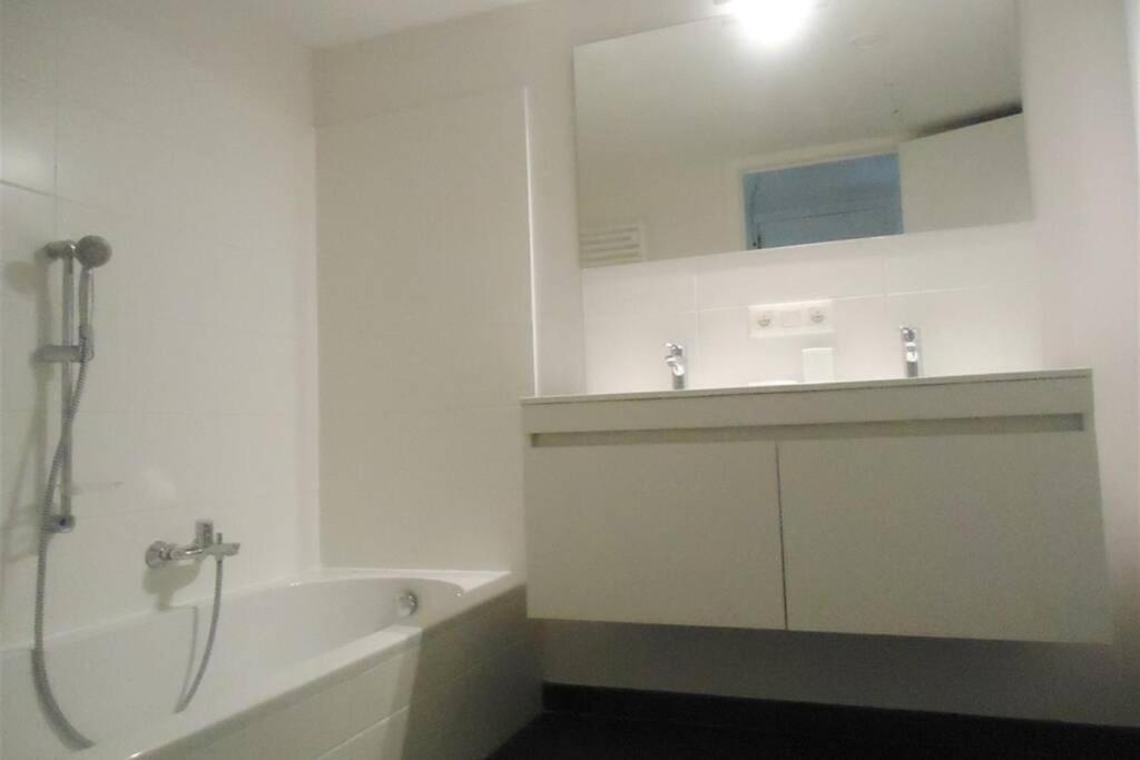 Luxury Suite Apartment Flagey/Louizalaan Brussels Luaran gambar